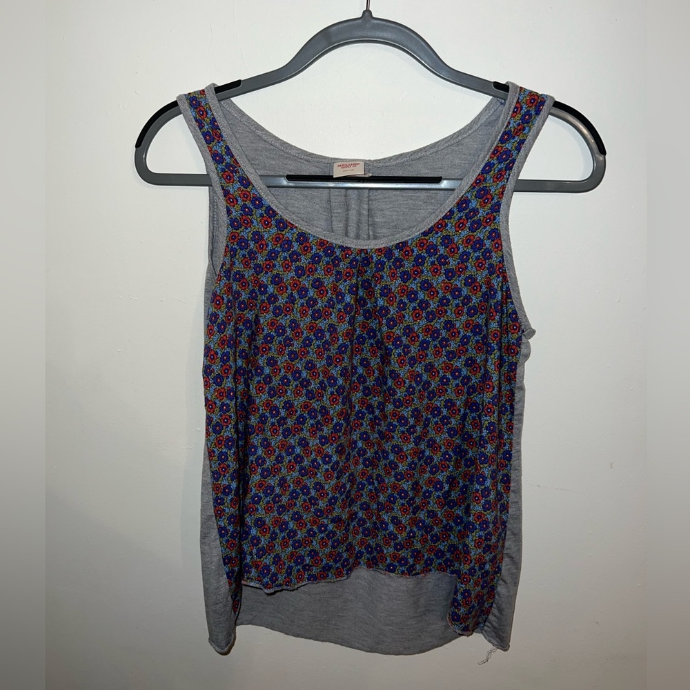 Mossimo Tank Too Women’s Medium.